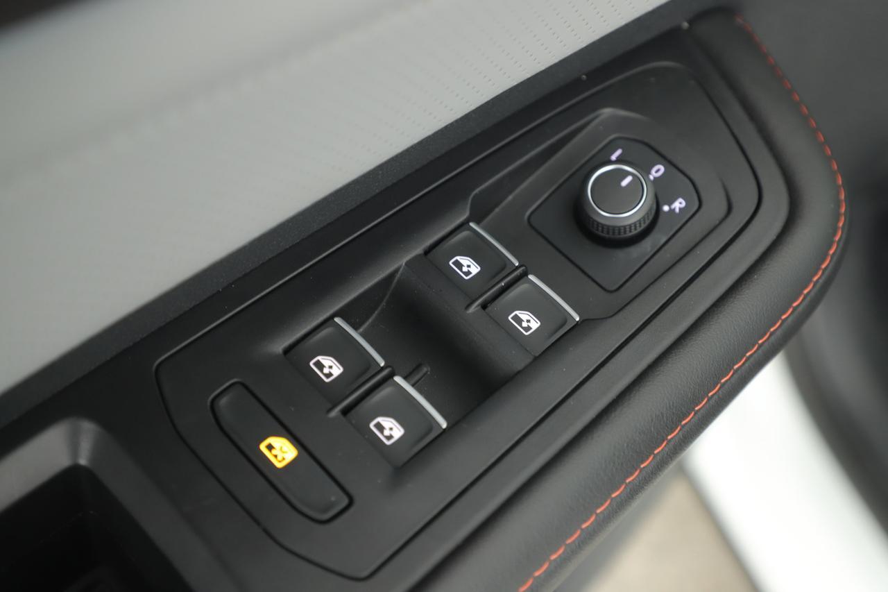 2024 Volkswagen Atlas 2.0T Peak Edition SE w/Technology New Braunfels TX