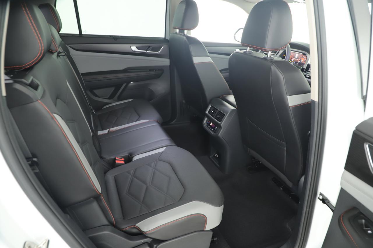 2024 Volkswagen Atlas 2.0T Peak Edition SE w/Technology New Braunfels TX