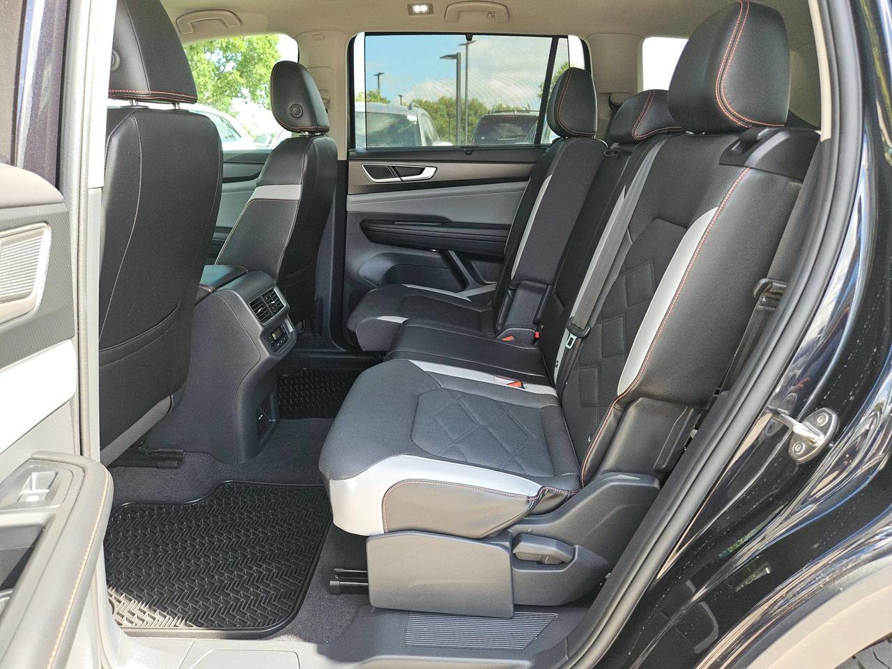 2024 Volkswagen Atlas 2.0T Peak Edition SE w/Technology San Antonio TX
