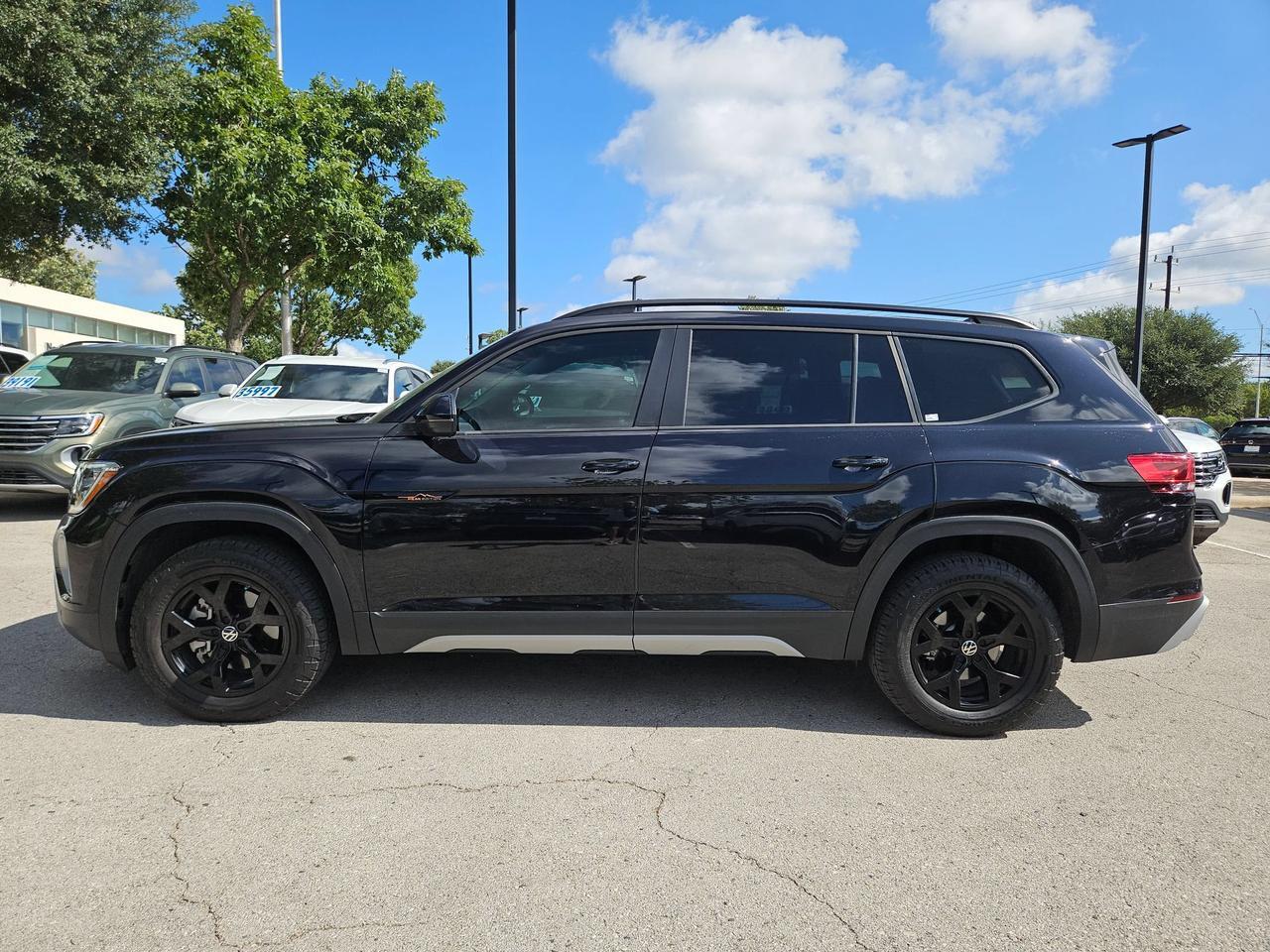 2024 Volkswagen Atlas 2.0T Peak Edition SE w/Technology San Antonio TX