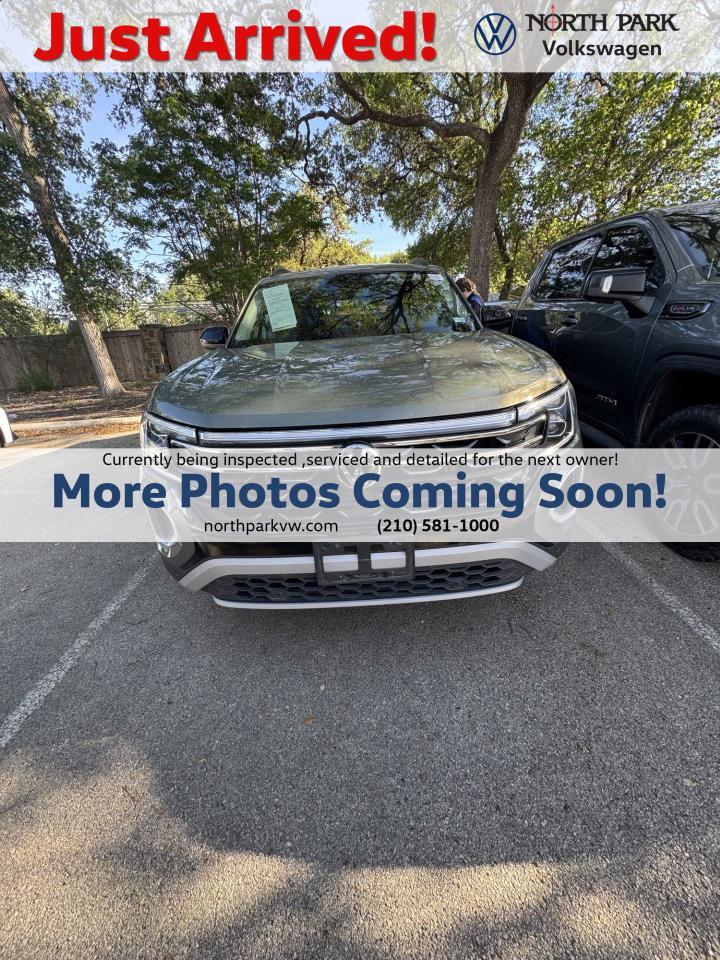 2024 Volkswagen Atlas 2.0T Peak Edition SE w/Technology