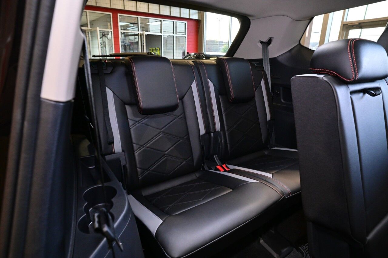 2024 Volkswagen Atlas 2.0T Peak Edition SE w/Technology Springfield NJ