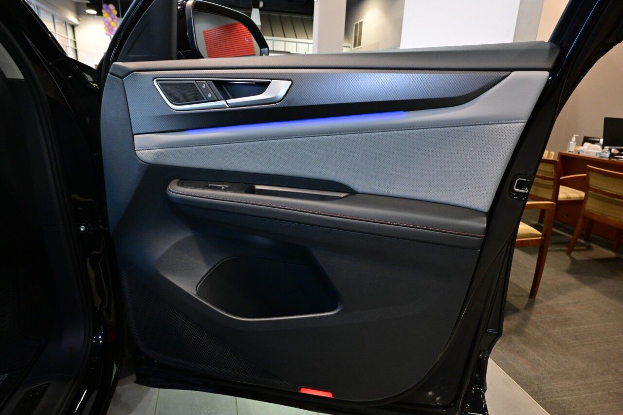 2024 Volkswagen Atlas 2.0T Peak Edition SE w/Technology Springfield NJ