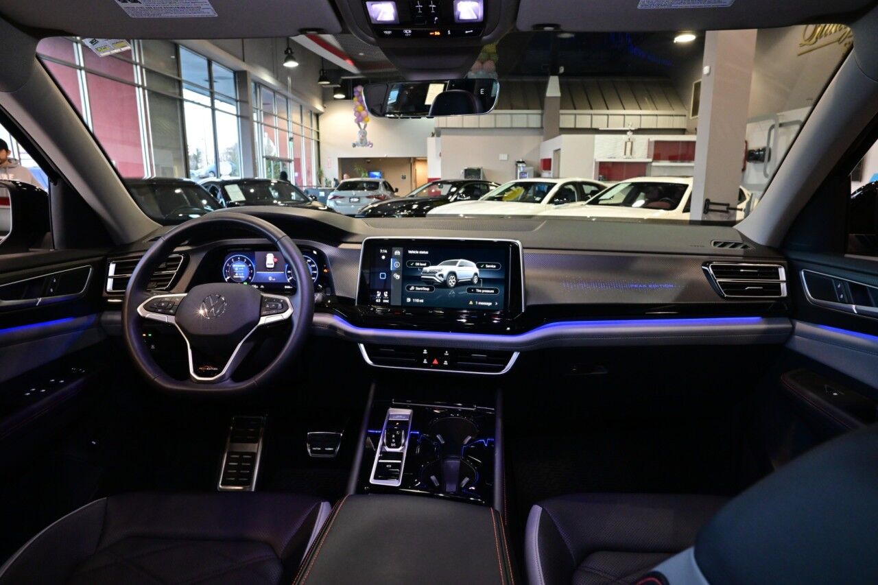 2024 Volkswagen Atlas 2.0T Peak Edition SE w/Technology Springfield NJ