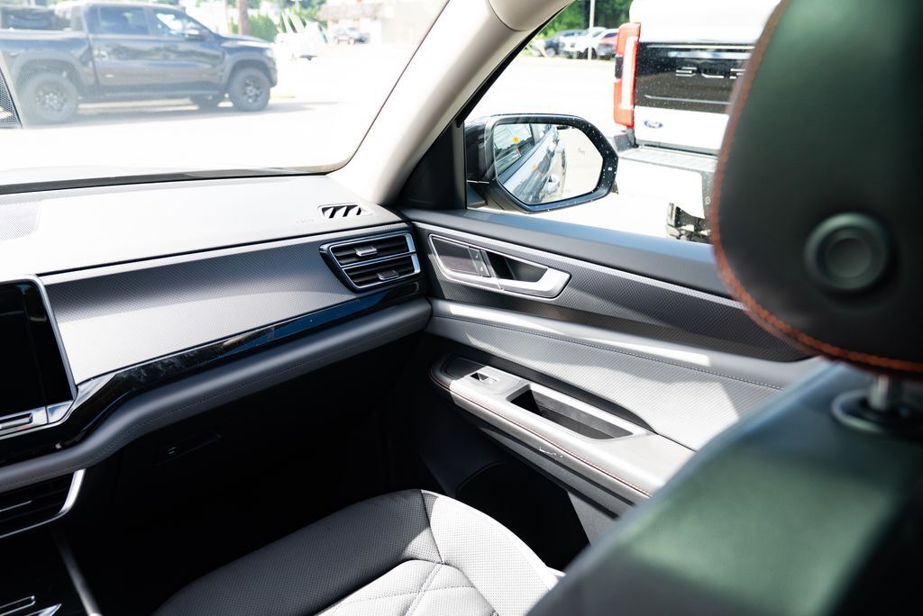 2024 Volkswagen Atlas 2.0T Peak Edition SEL Milwaukie OR