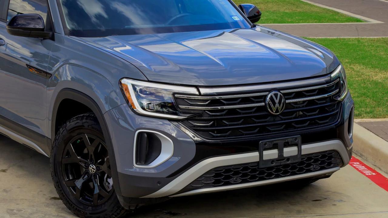 2024 Volkswagen Atlas 2.0T Peak Edition SEL  Selma TX