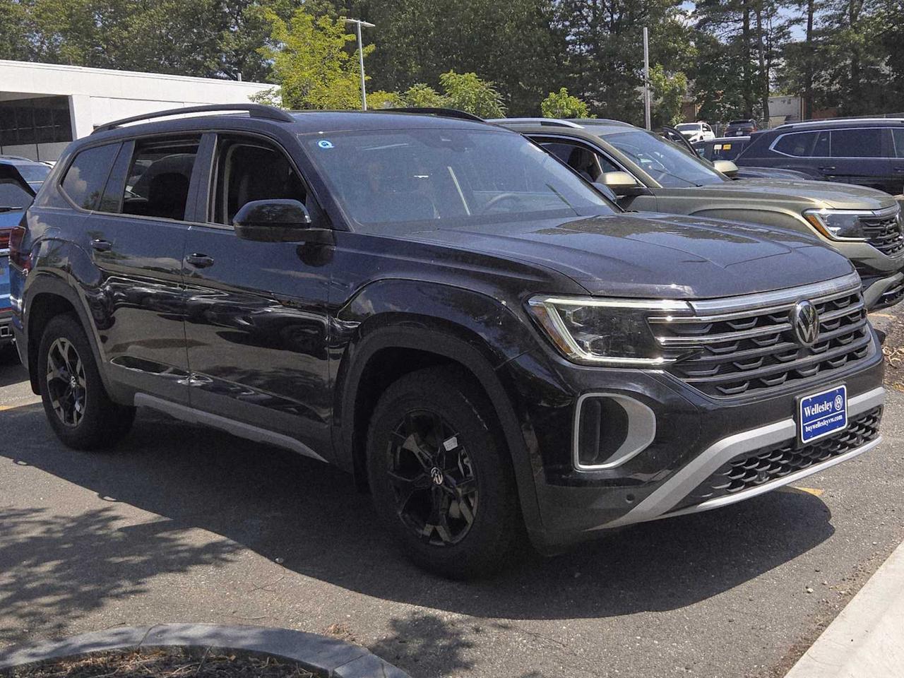 2024 Volkswagen Atlas 2.0T Peak Edition SEL Wellesley MA