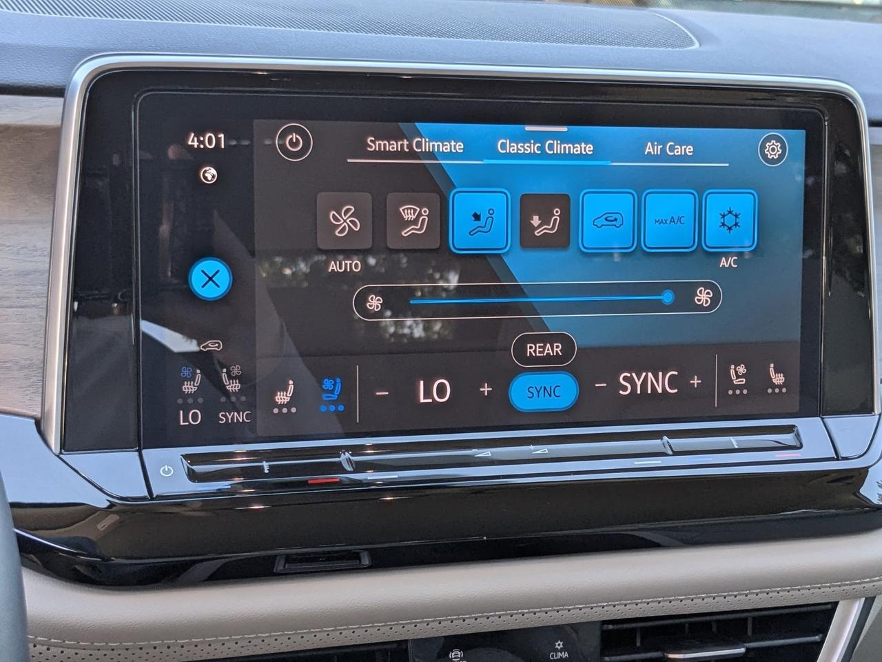 2024 Volkswagen Atlas 2.0T SE San Antonio TX