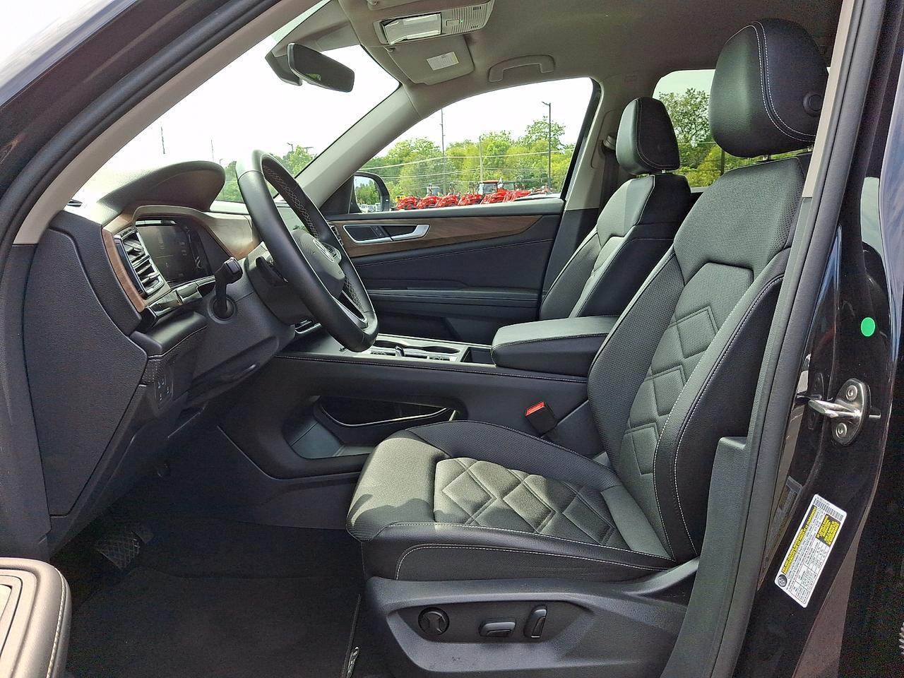 2024 Volkswagen Atlas 2.0T SE Vineland NJ