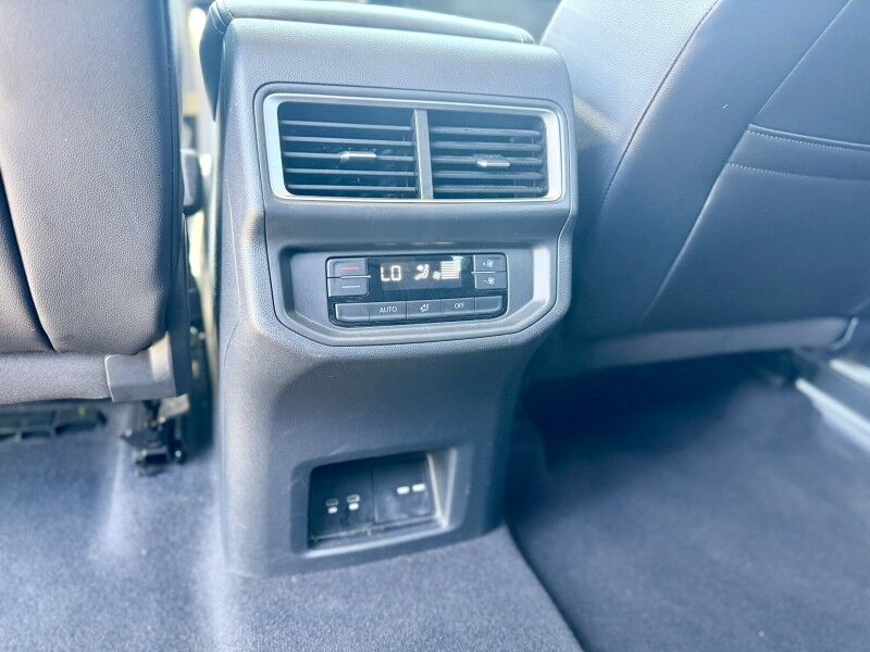 2024 Volkswagen Atlas 2.0T SE w/Technology Del Rio TX