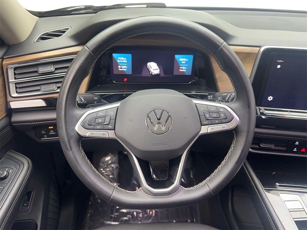 2024 Volkswagen Atlas 2.0T SE w/Technology CAM,HTD STS,BLIND SPOT,3RD DR Irving TX