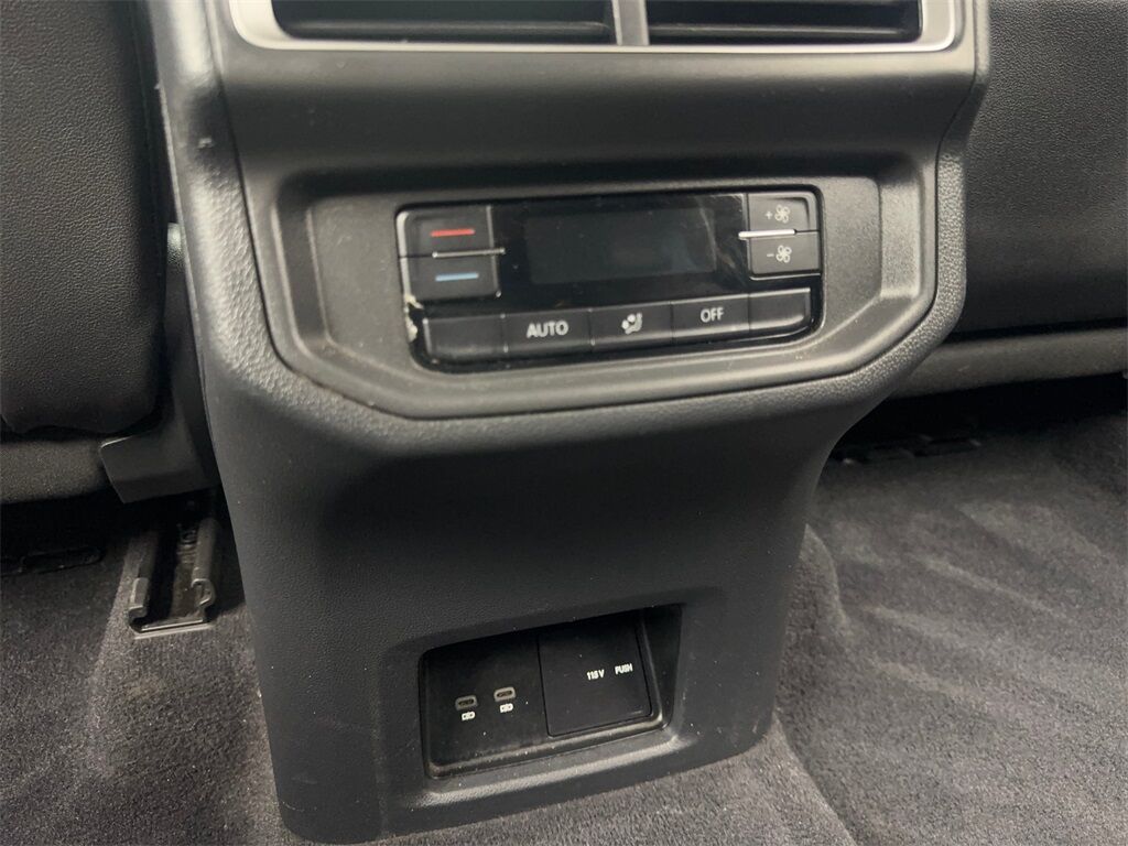 2024 Volkswagen Atlas 2.0T SE w/Technology CAM,HTD STS,BLIND SPOT,3RD DR Irving TX