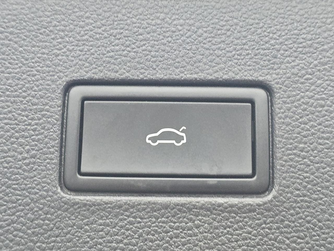 2024 Volkswagen Atlas 2.0T SE w/Technology Dalton GA