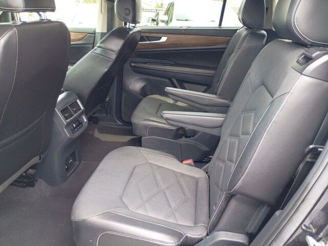 2024 Volkswagen Atlas 2.0T SE w/Technology Davie FL