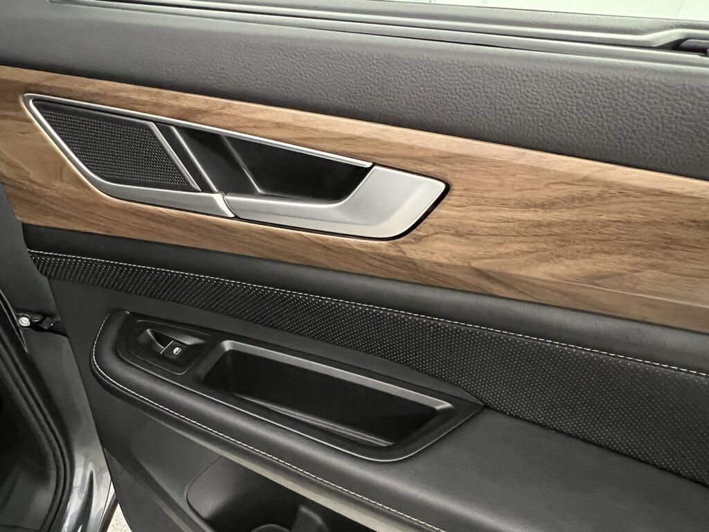 2024 Volkswagen Atlas 2.0T SE w/Technology Highlands Ranch CO