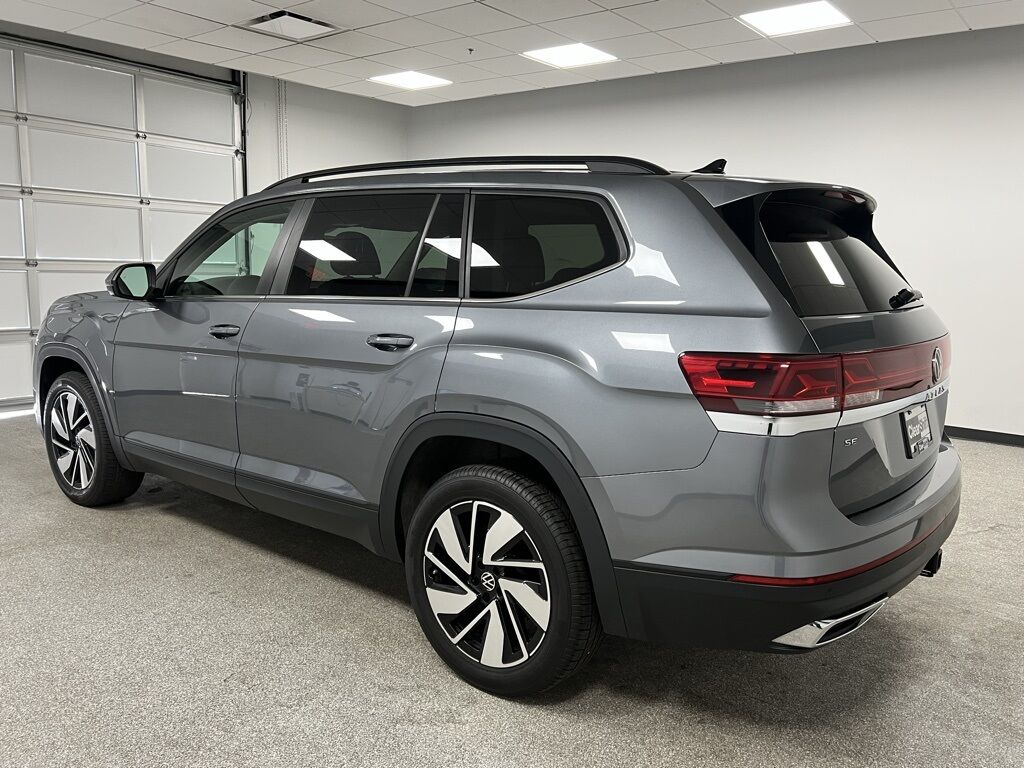 2024 Volkswagen Atlas 2.0T SE w/Technology Highlands Ranch CO