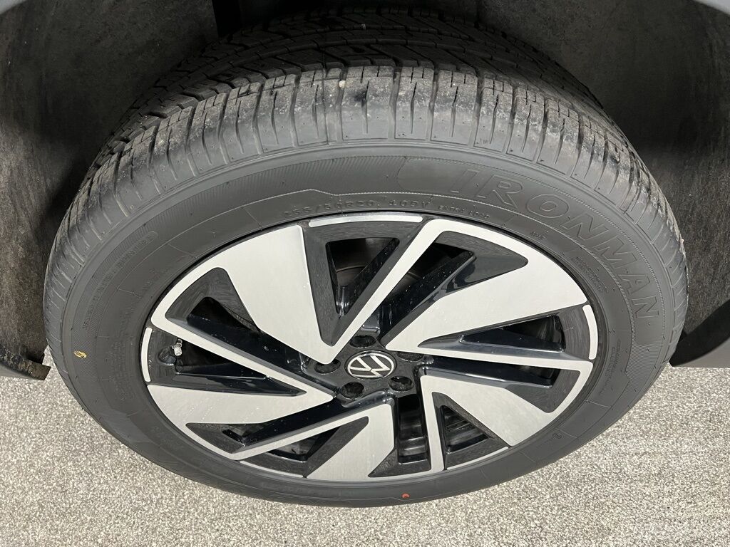 2024 Volkswagen Atlas 2.0T SE w/Technology Loveland CO