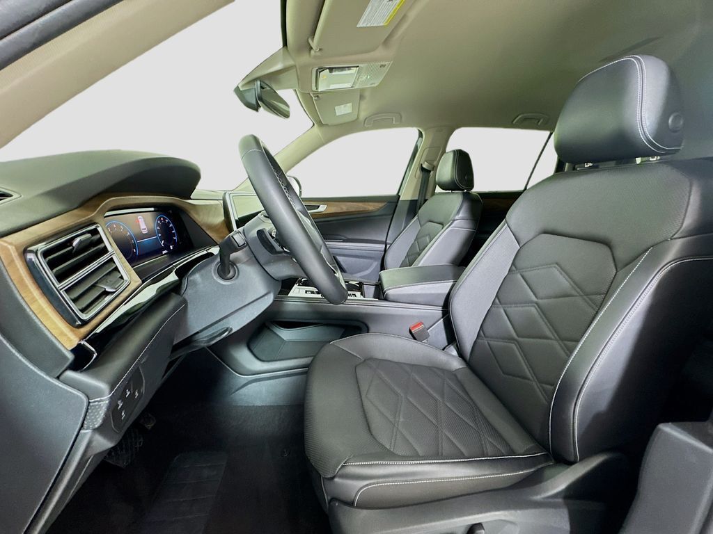 2024 Volkswagen Atlas 2.0T SE w/Technology Kennewick WA