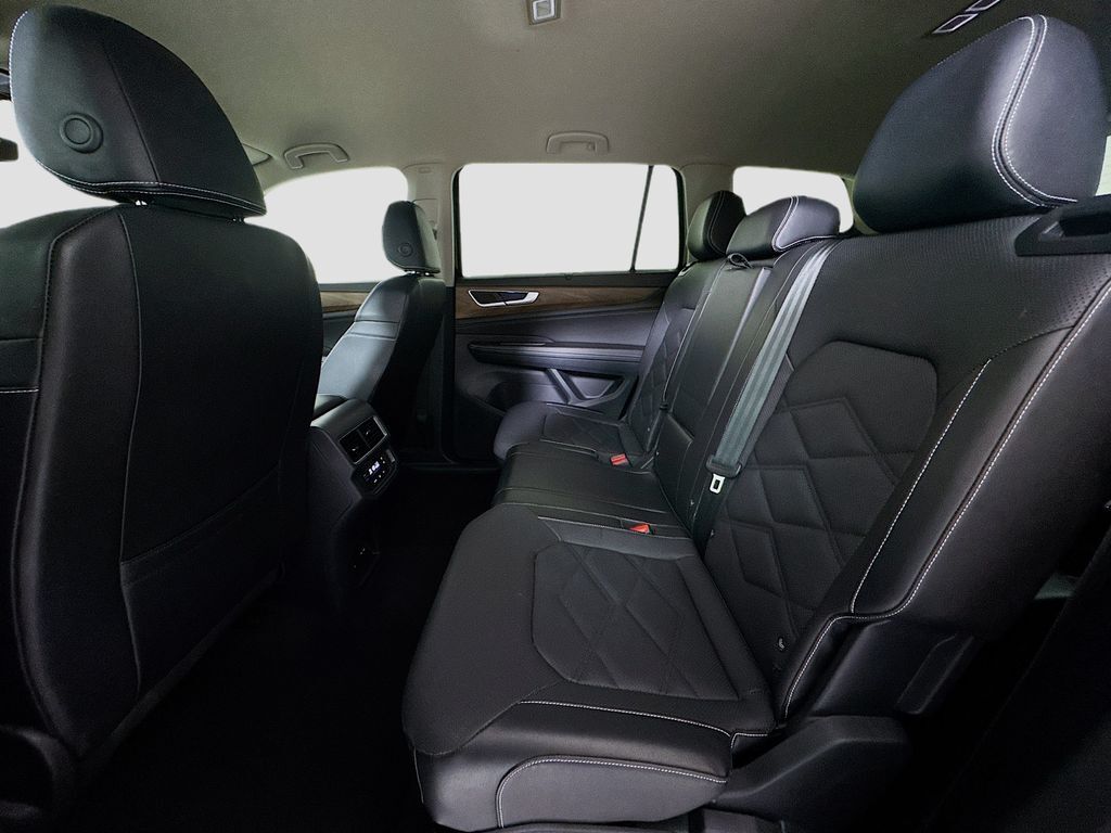 2024 Volkswagen Atlas 2.0T SE w/Technology Kennewick WA