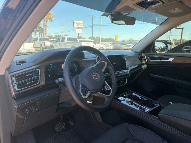 2024 Volkswagen Atlas 2.0T SE w/Technology Lafayette LA