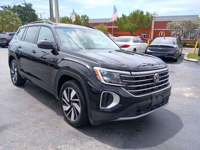 2024 Volkswagen Atlas 2.0T SE w/Technology