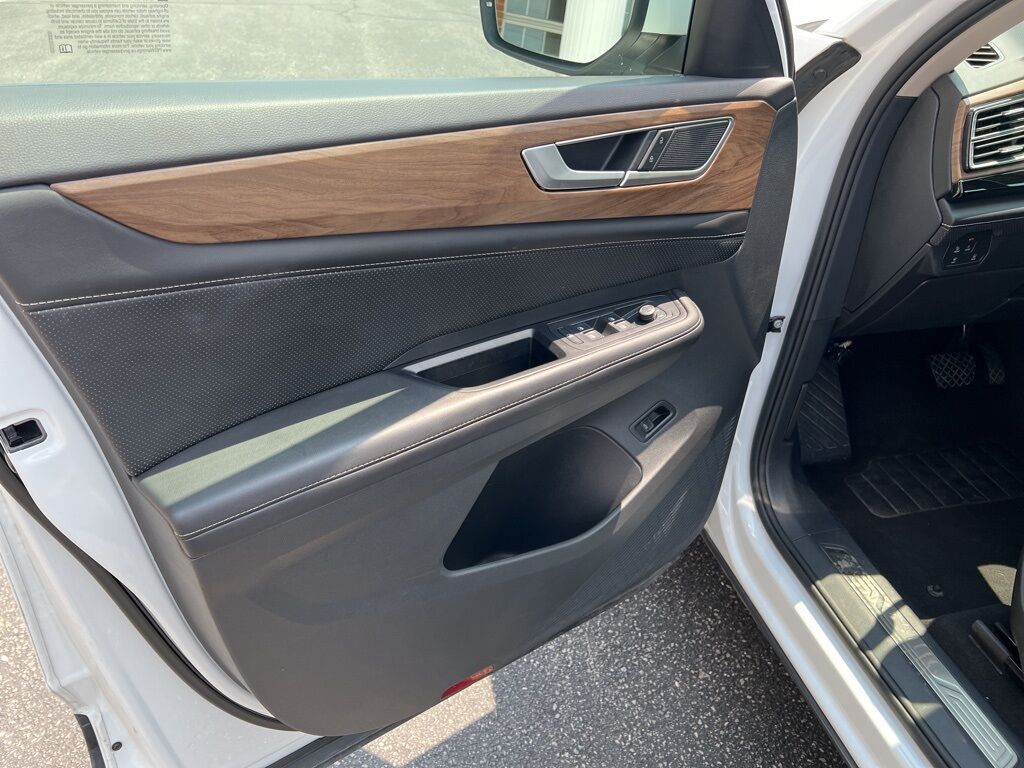 2024 Volkswagen Atlas 2.0T SE w/Technology Mount Joy PA