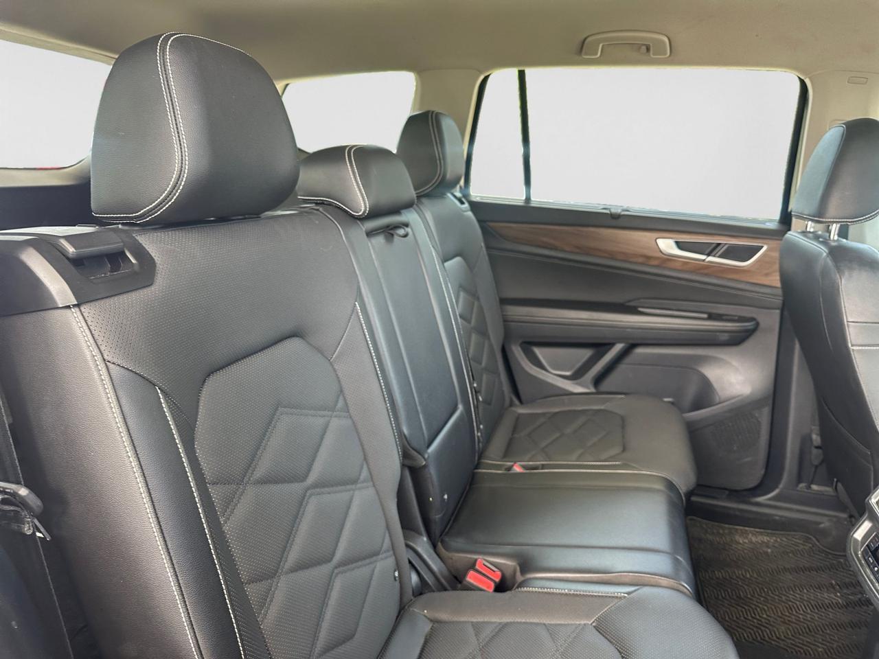 2024 Volkswagen Atlas 2.0T SE w/Technology  Selma TX