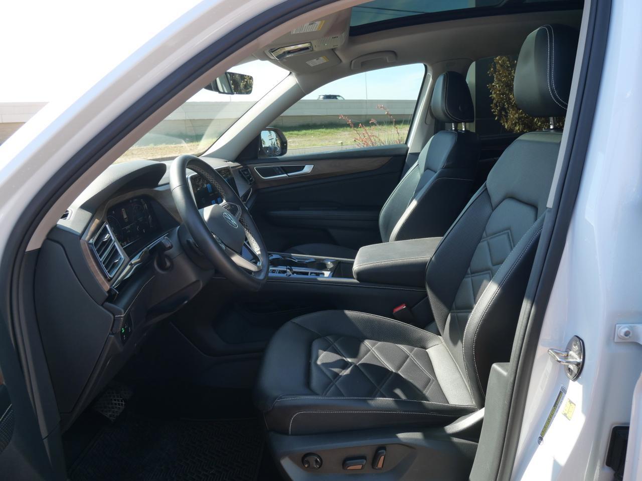 2024 Volkswagen Atlas 2.0T SE w/Technology San Juan TX