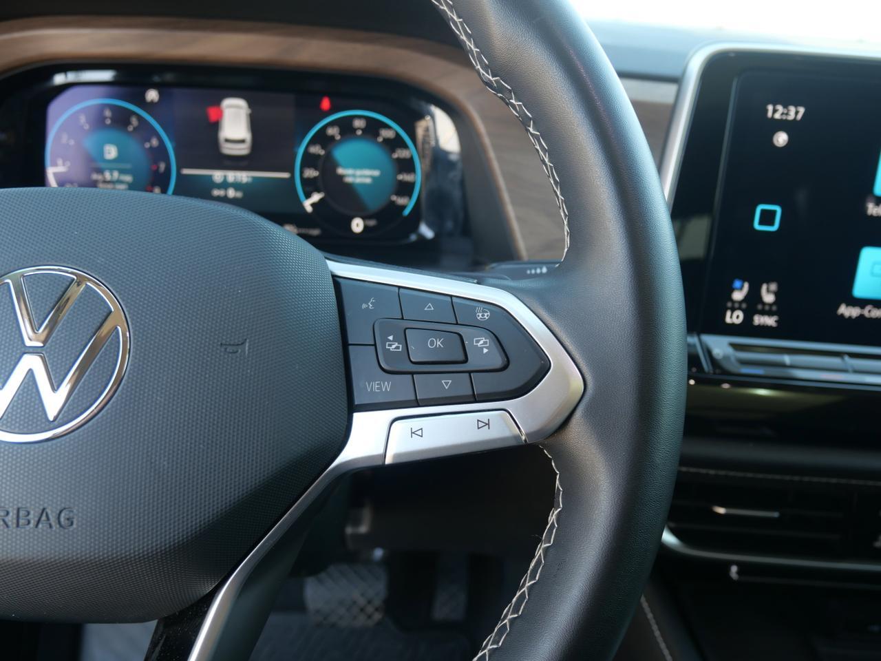 2024 Volkswagen Atlas 2.0T SE w/Technology San Juan TX