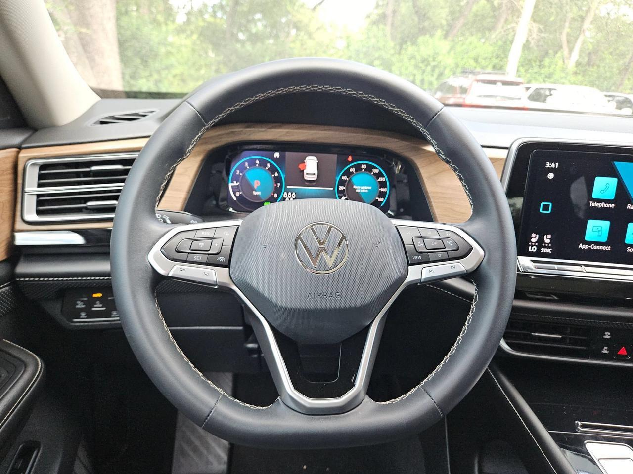 2024 Volkswagen Atlas 2.0T SE w/Technology San Antonio TX