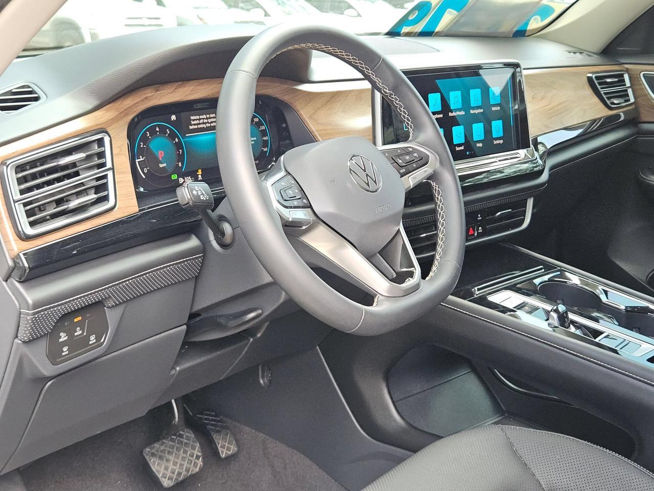 2024 Volkswagen Atlas 2.0T SE w/Technology San Antonio TX