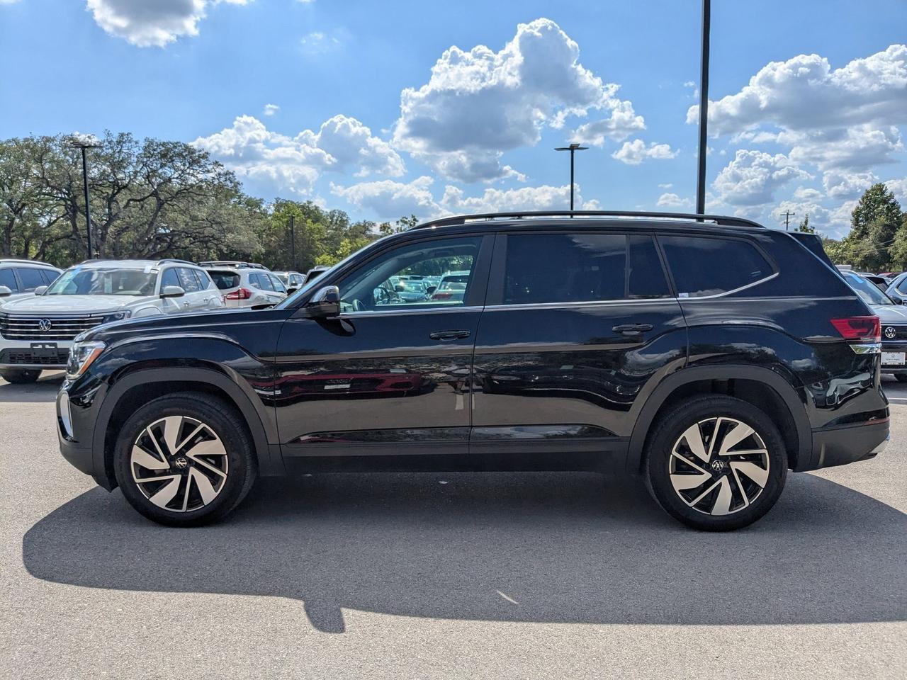 2024 Volkswagen Atlas 2.0T SE w/Technology San Antonio TX
