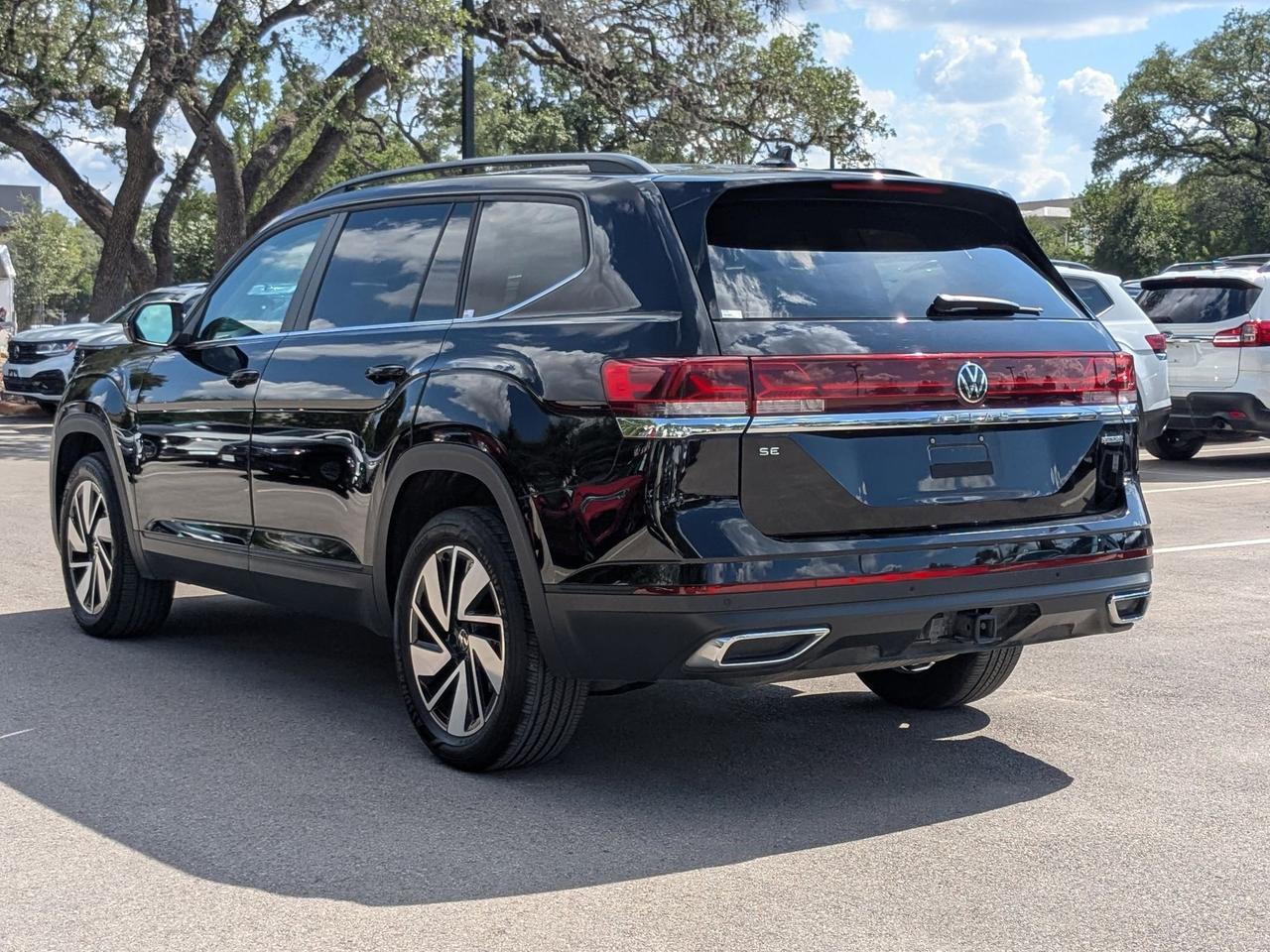 2024 Volkswagen Atlas 2.0T SE w/Technology San Antonio TX