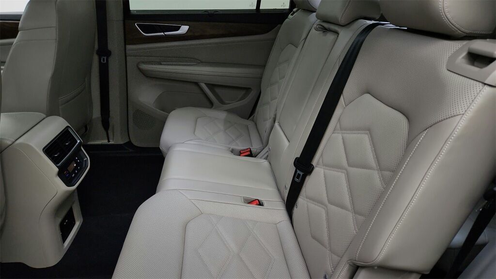 2024 Volkswagen Atlas 2.0T SE w/Technology Laurel MD
