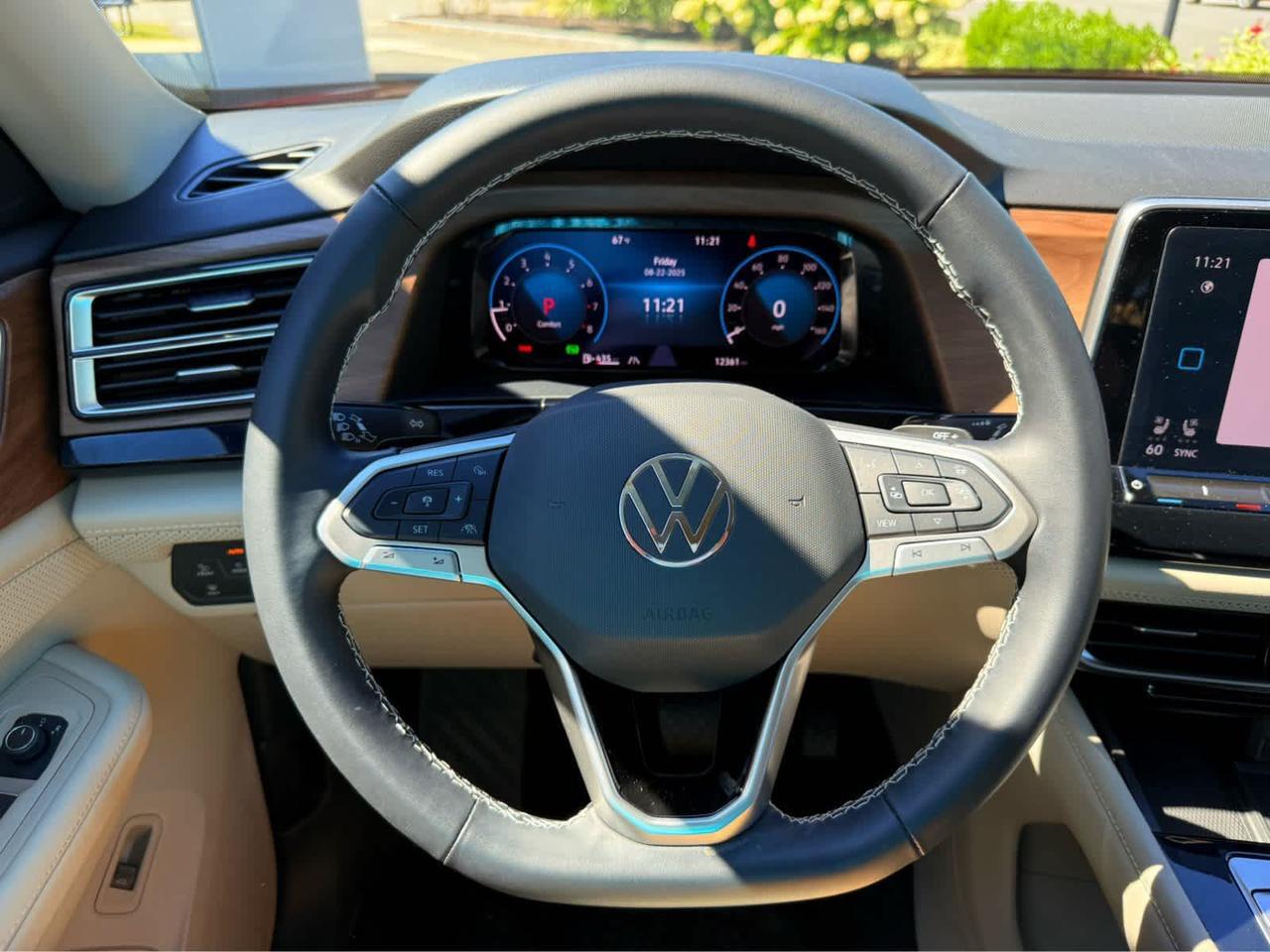 2024 Volkswagen Atlas 2.0T SE w/Technology Wellesley MA