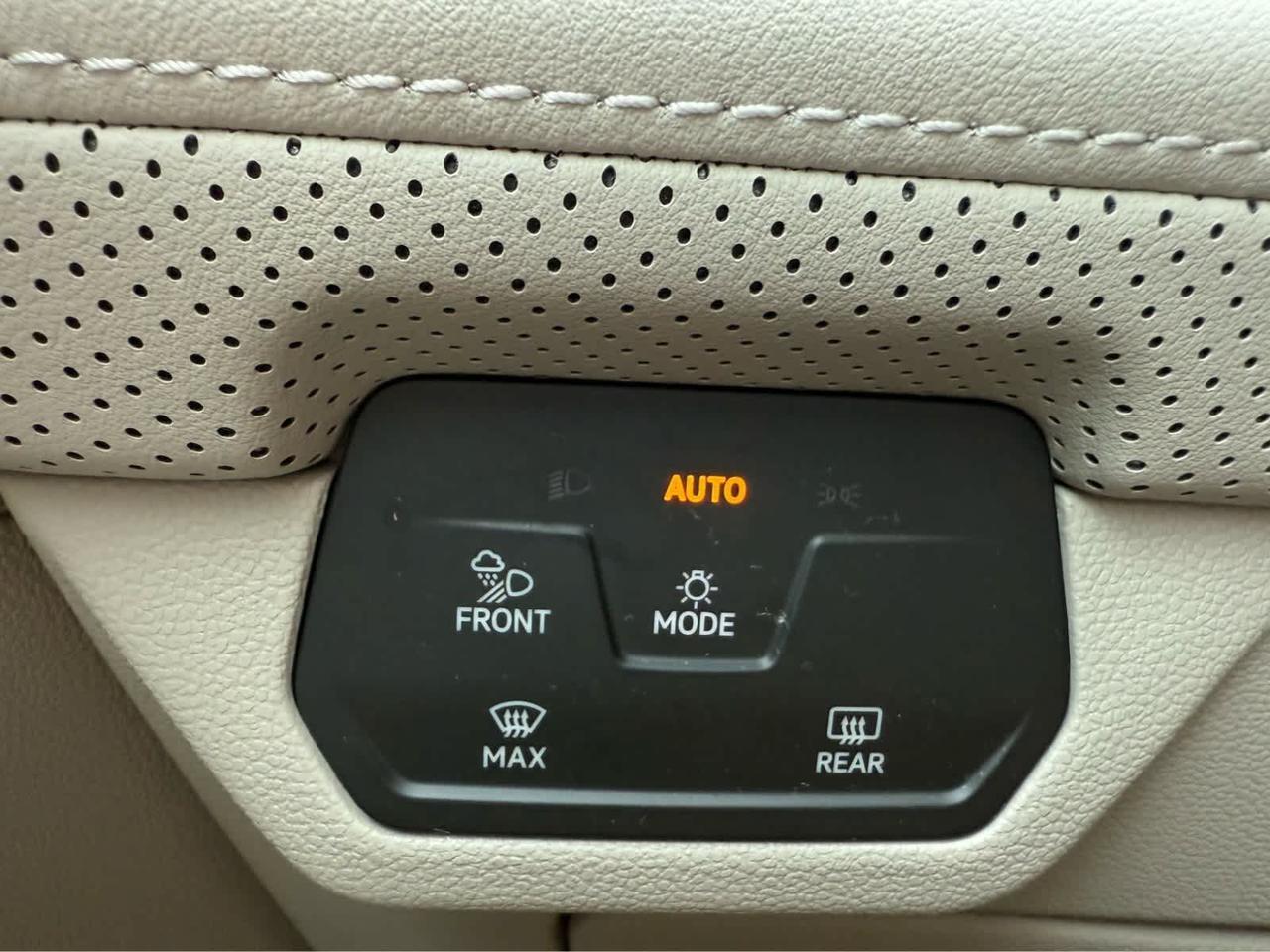 2024 Volkswagen Atlas 2.0T SE w/Technology Wellesley MA