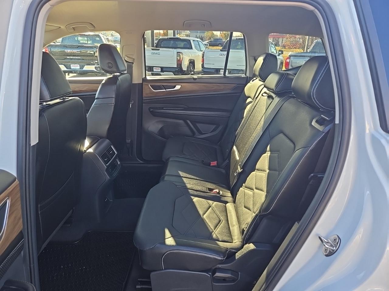 2024 Volkswagen Atlas 2.0T SE w/Technology Fredericksburg VA