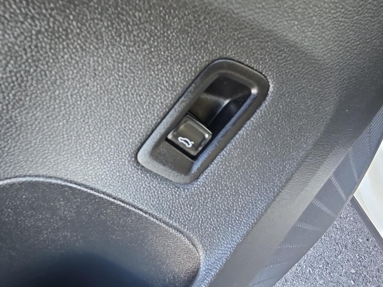 2024 Volkswagen Atlas 2.0T SE w/Technology Fredericksburg VA