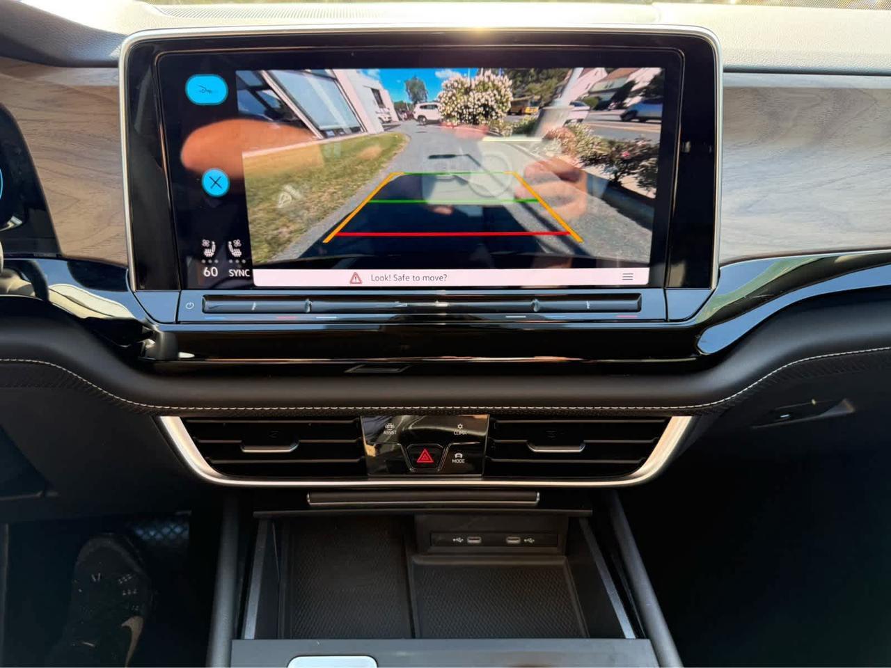 2024 Volkswagen Atlas 2.0T SE Wellesley MA