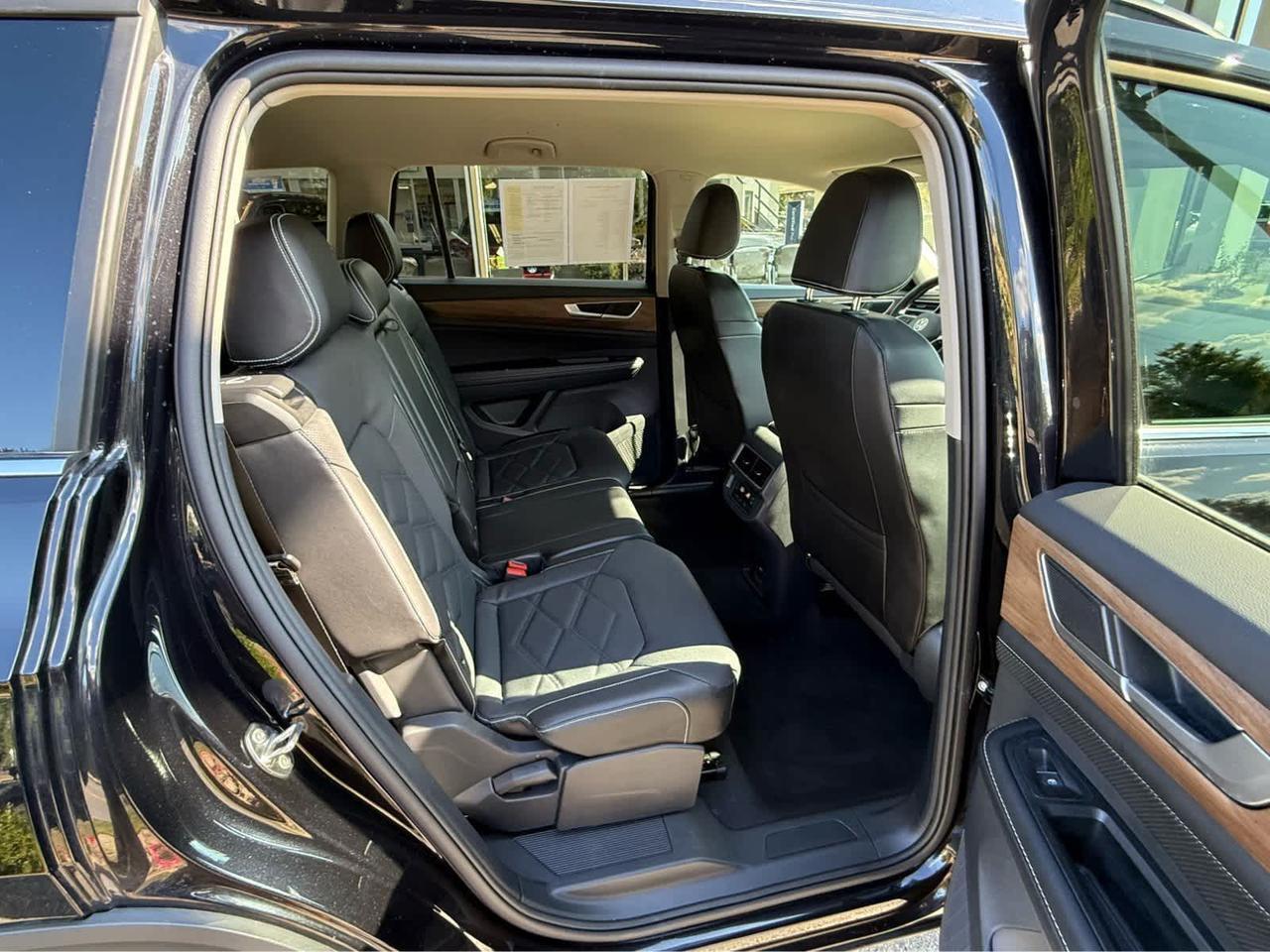2024 Volkswagen Atlas 2.0T SE Wellesley MA