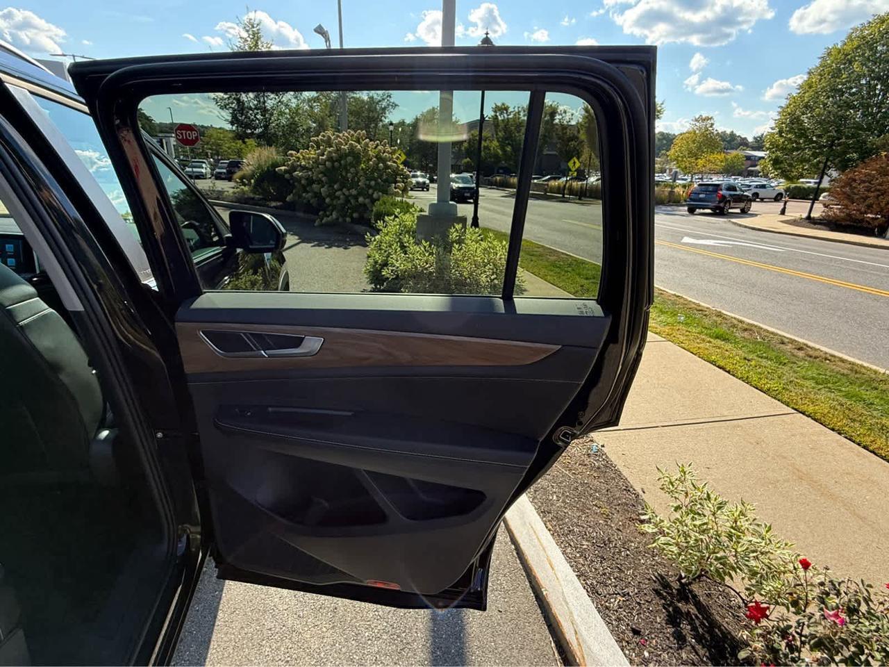 2024 Volkswagen Atlas 2.0T SE Wellesley MA