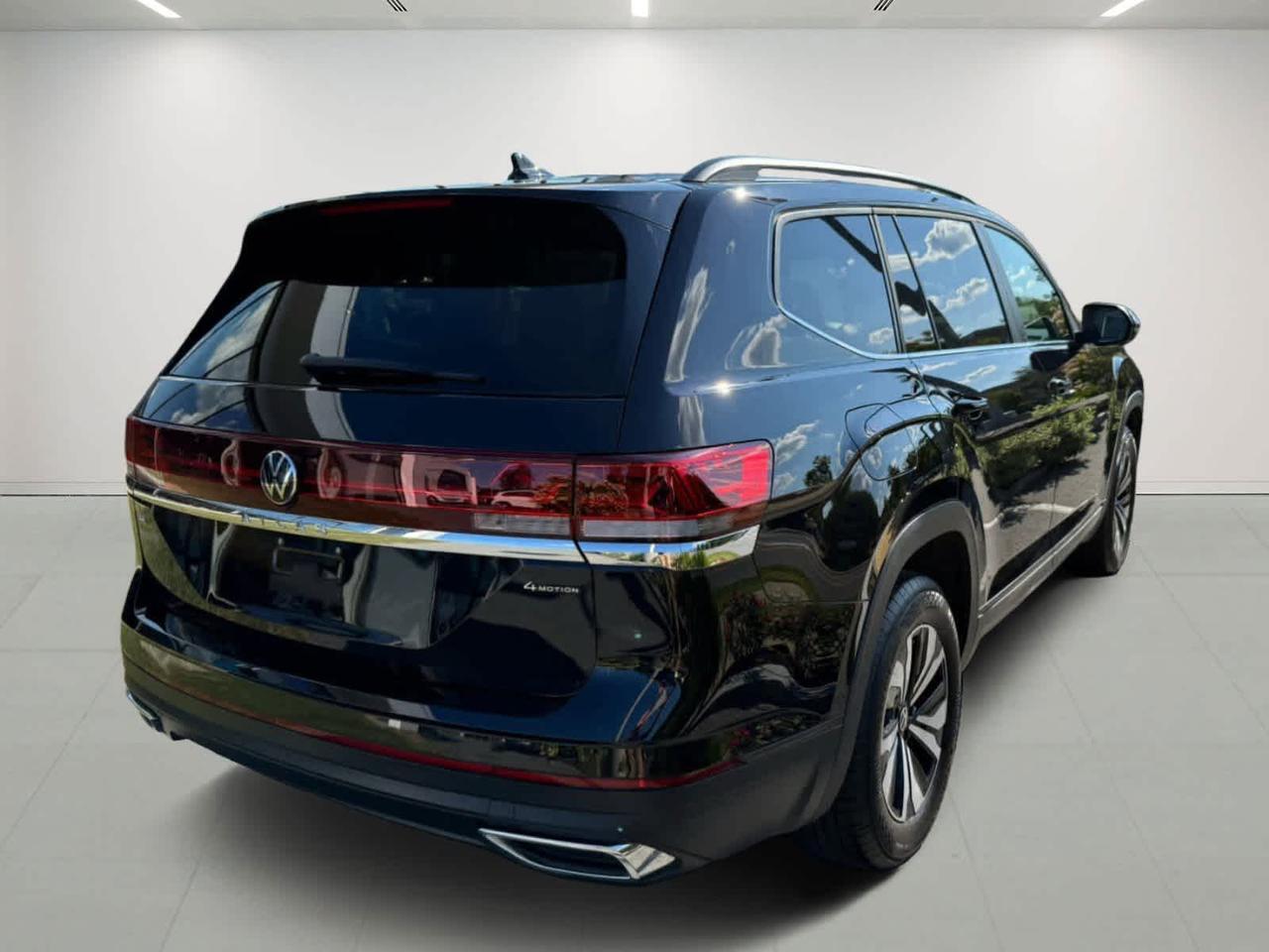 2024 Volkswagen Atlas 2.0T SE Wellesley MA