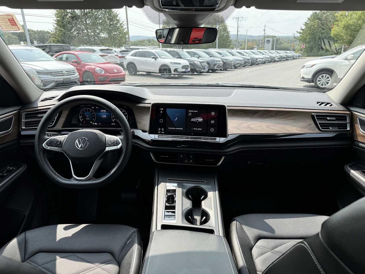 2024 Volkswagen Atlas 2.0T SE Westborough MA
