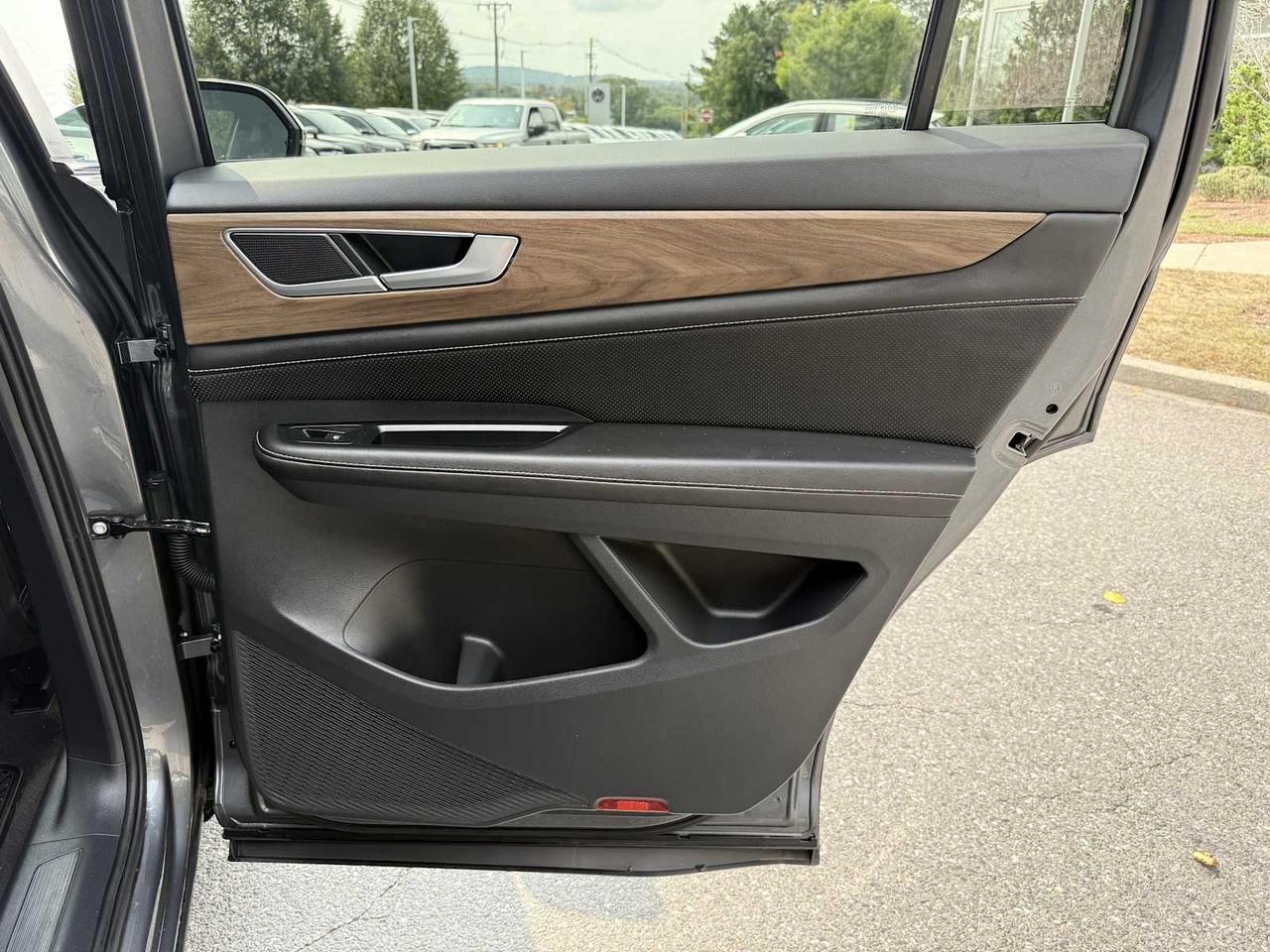 2024 Volkswagen Atlas 2.0T SE Westborough MA