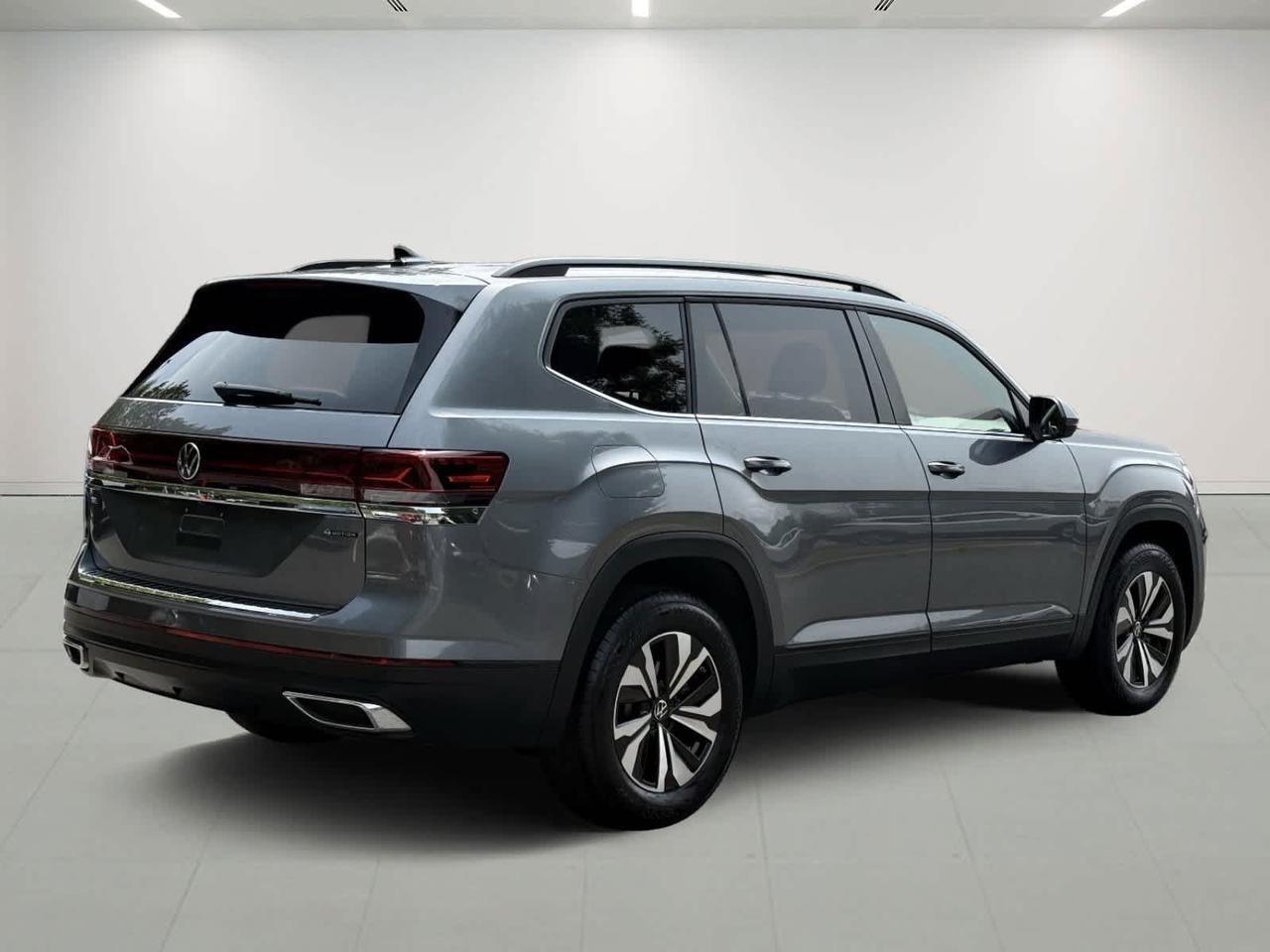 2024 Volkswagen Atlas 2.0T SE Westborough MA