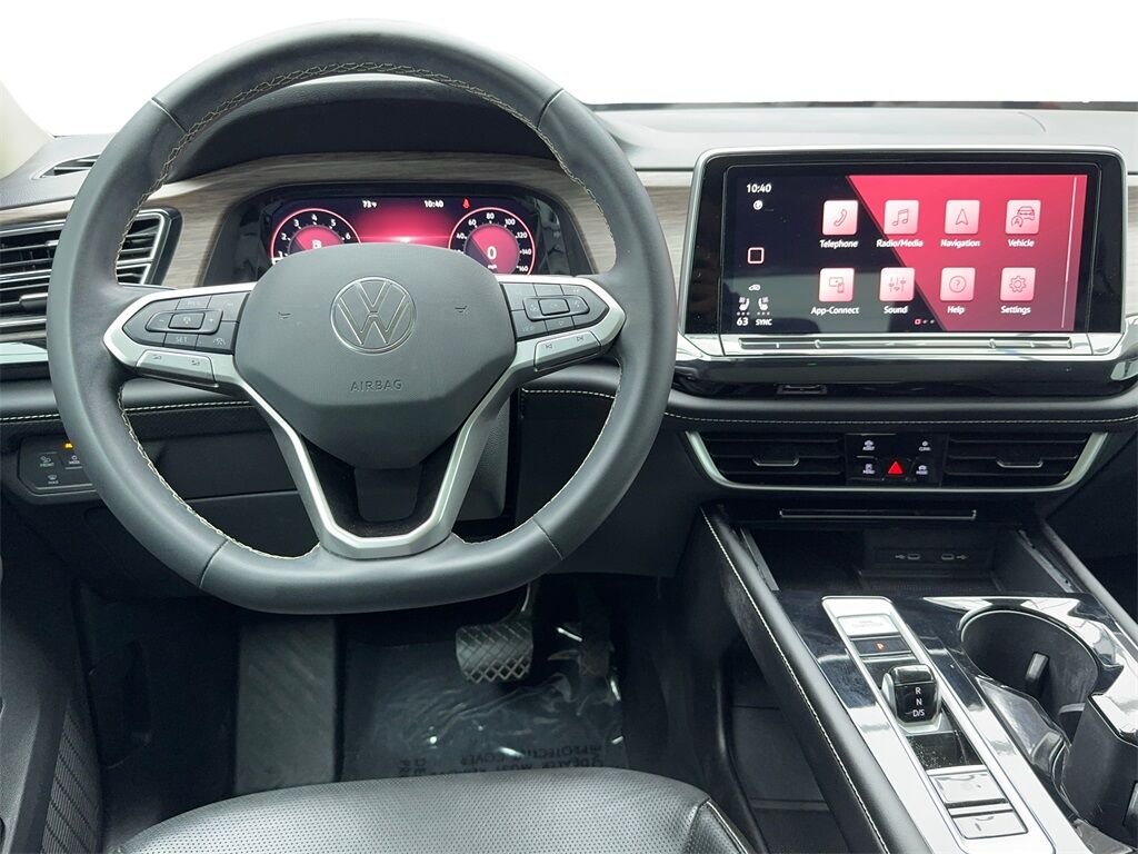 2024 Volkswagen Atlas 2.0T SEL Plano TX