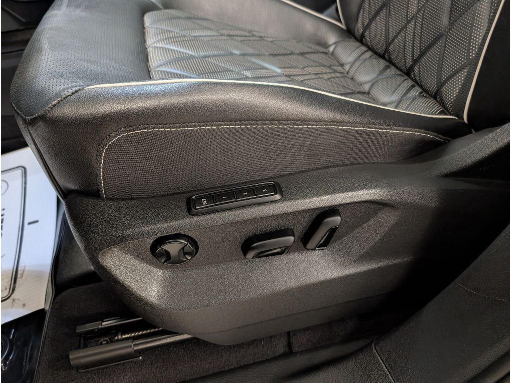 2024 Volkswagen Atlas 2.0T SEL Premium R-Line Bozeman MT