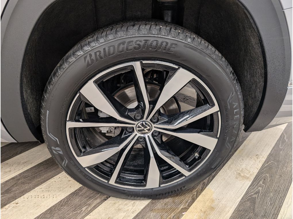 2024 Volkswagen Atlas 2.0T SEL Premium R-Line Bozeman MT
