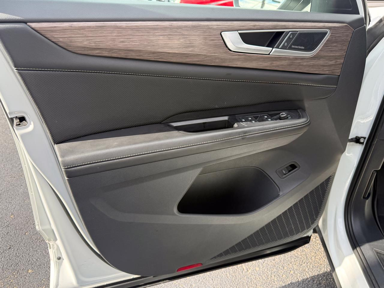 2024 Volkswagen Atlas 2.0T SEL Premium R-Line Connellsville PA