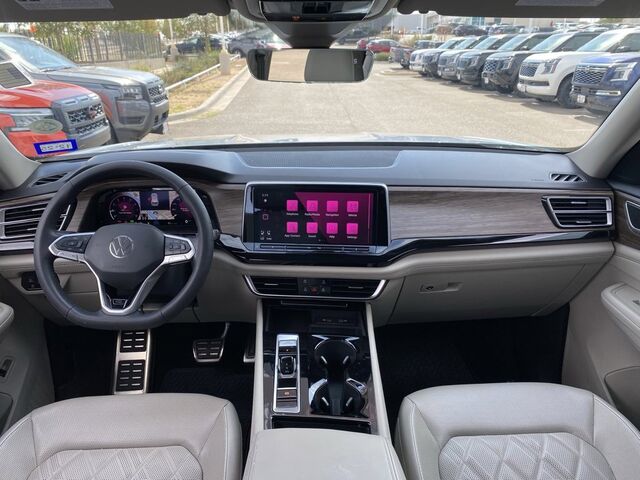 2024 Volkswagen Atlas 2.0T SEL Premium R-Line El Paso TX 2024 Volkswagen Atlas 2.0T SEL Premium R-Line El Paso TX